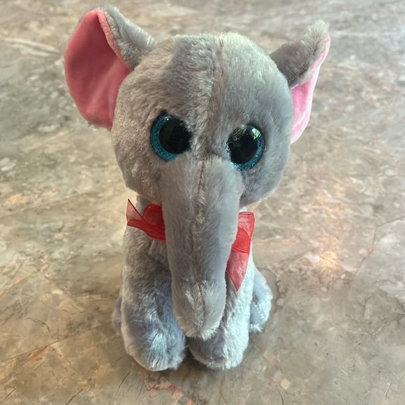 US FUN MACHINES Other - NWOT Stuffed Animal Elephant